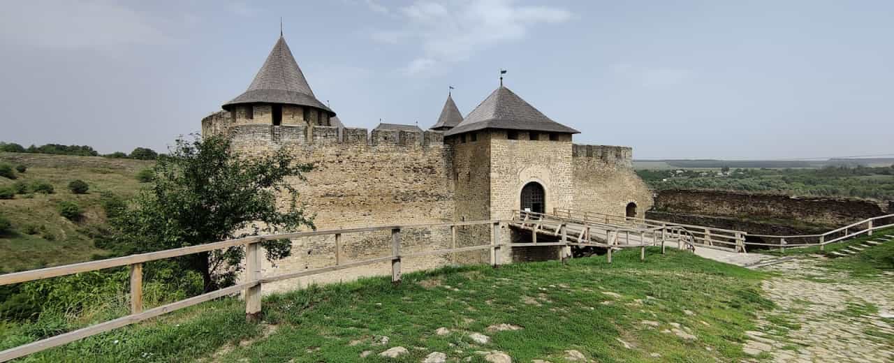 Хотинська фортеця - державний історико-архітектурний заповідник