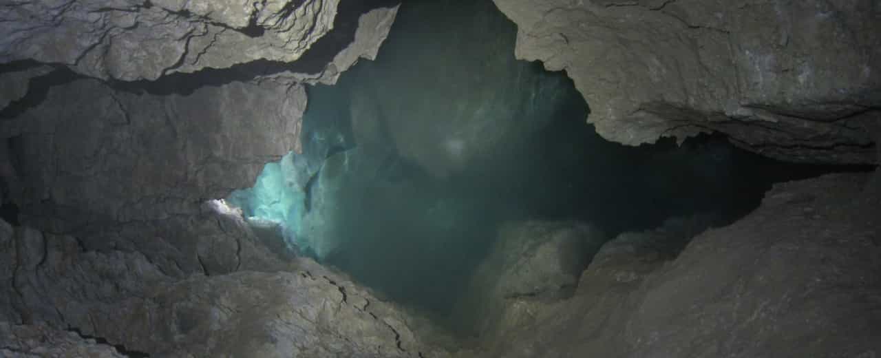 Печера Оптимістична - найбільша гіпсова печера у світі.
