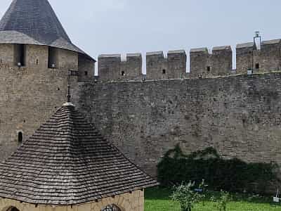 Хотинська фортеця, державний історико-архітектурний заповідник 