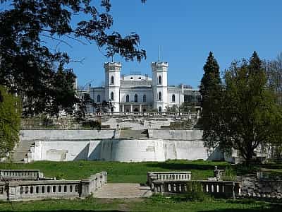палац Кеніга – будівля з багатою історією у Харківській області