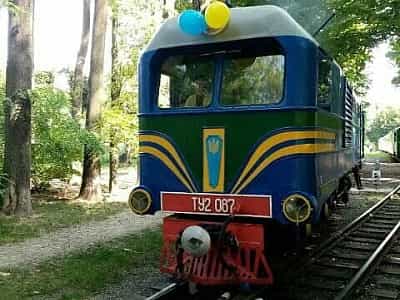 Потяги на львівській дитячій залізниці