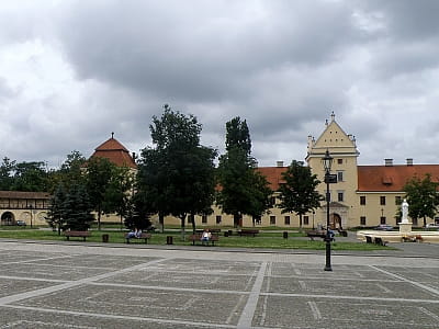 Музей - заповідник "Жовківський замок" 