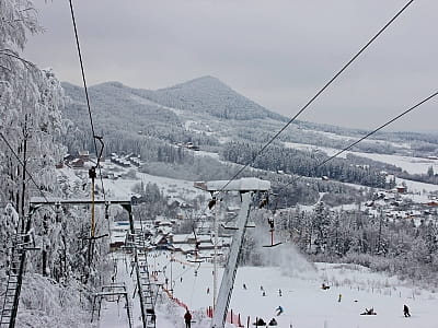 Найбільший гірськолижний курорт Буковини ﻿"Мигово" з якісним сервісом та трасами, що підійдуть як початківцям, так і більш досвідченим лижникам та сноубордистам
